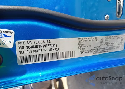 2025 Jeep Compass Latitude 4X4 from USA, damaged, VIN 3C4NJDBN7ST579819